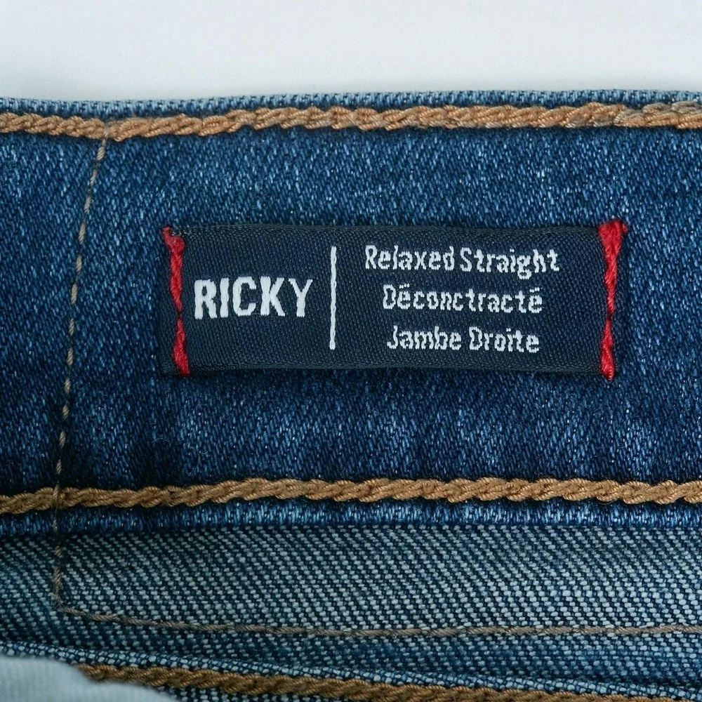 True Religion Jeans Mens 44 Fits 42X32 Ricky Relaxed Straight Flap Pocket Denim